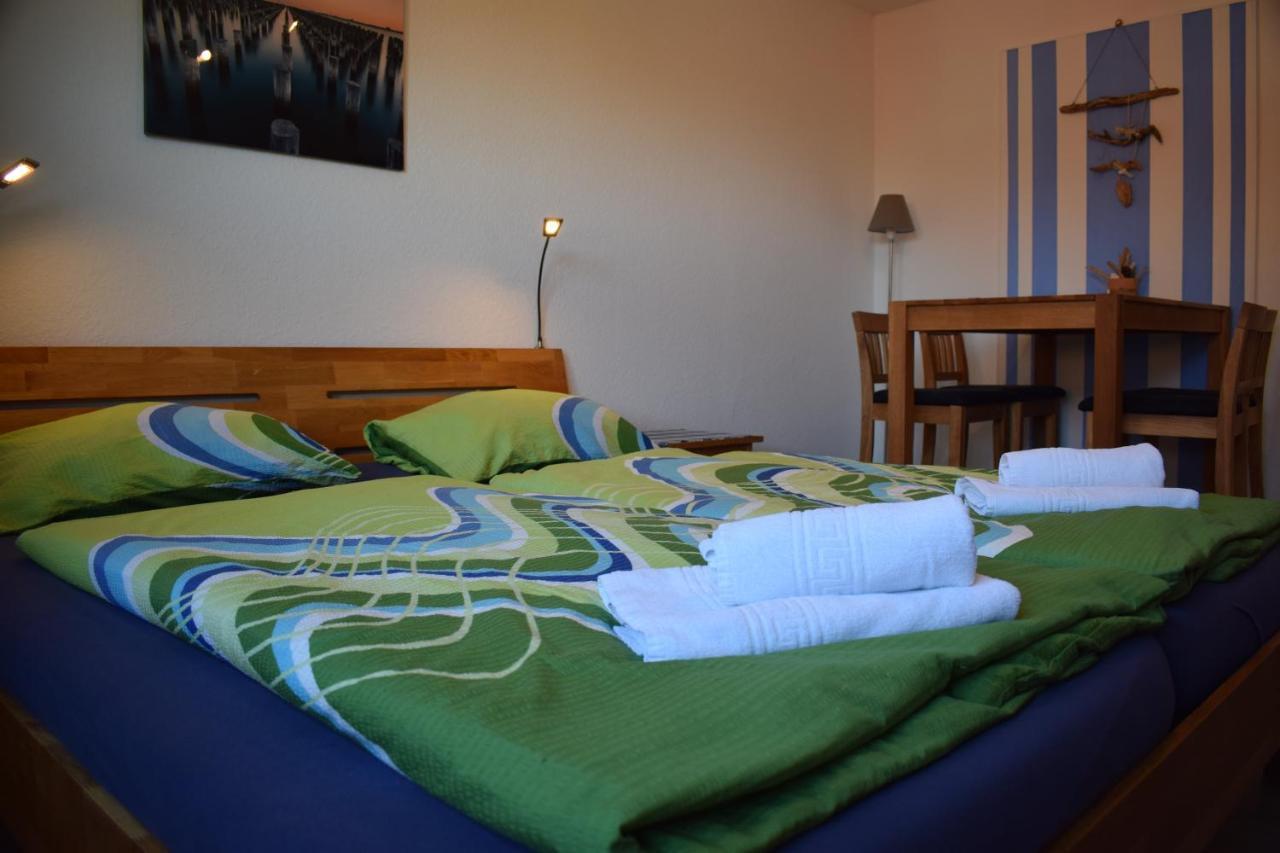 Hotel Haus Am Meer 比苏姆 外观 照片