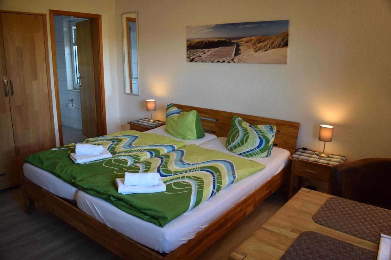 Hotel Haus Am Meer 比苏姆 外观 照片