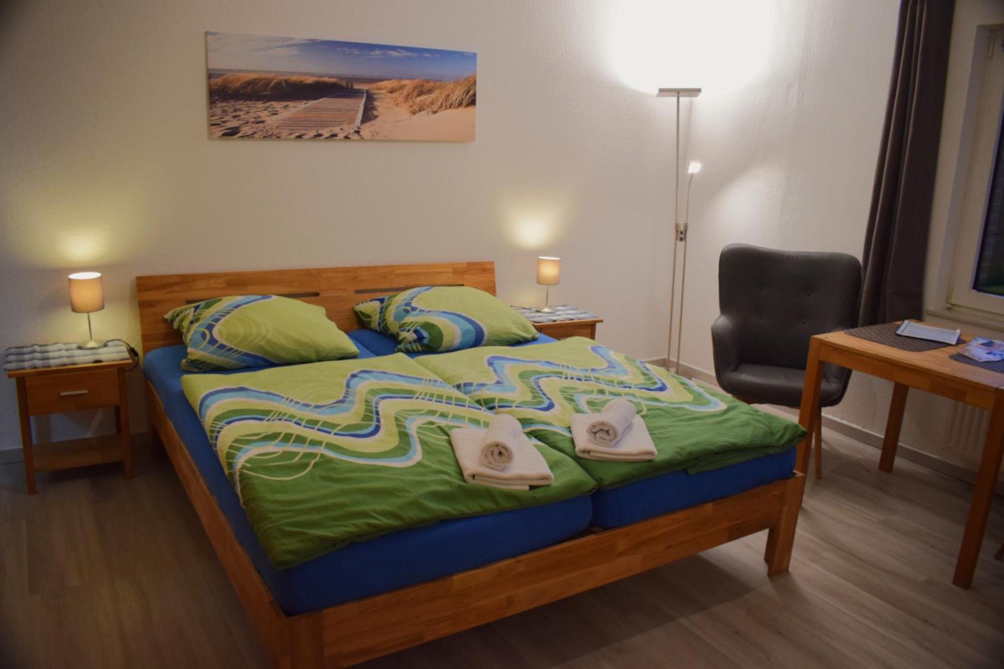 Hotel Haus Am Meer 比苏姆 外观 照片